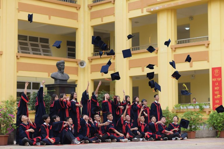 class, 9a2 first, nguyen cong tru secondary school, proceedings, summer, nature, old school games-3443169.jpg